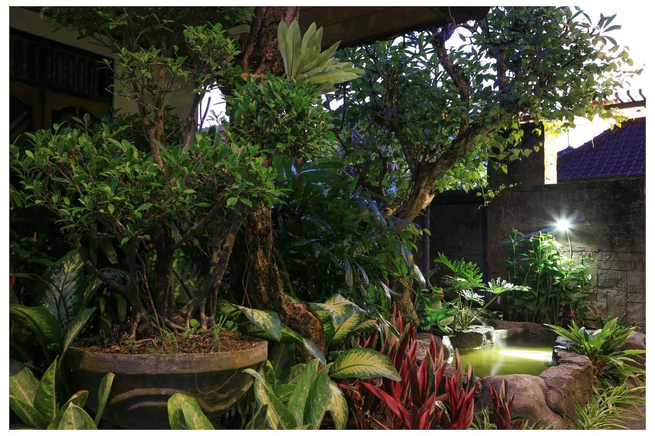 Donna Homestay Sanur Esterno foto