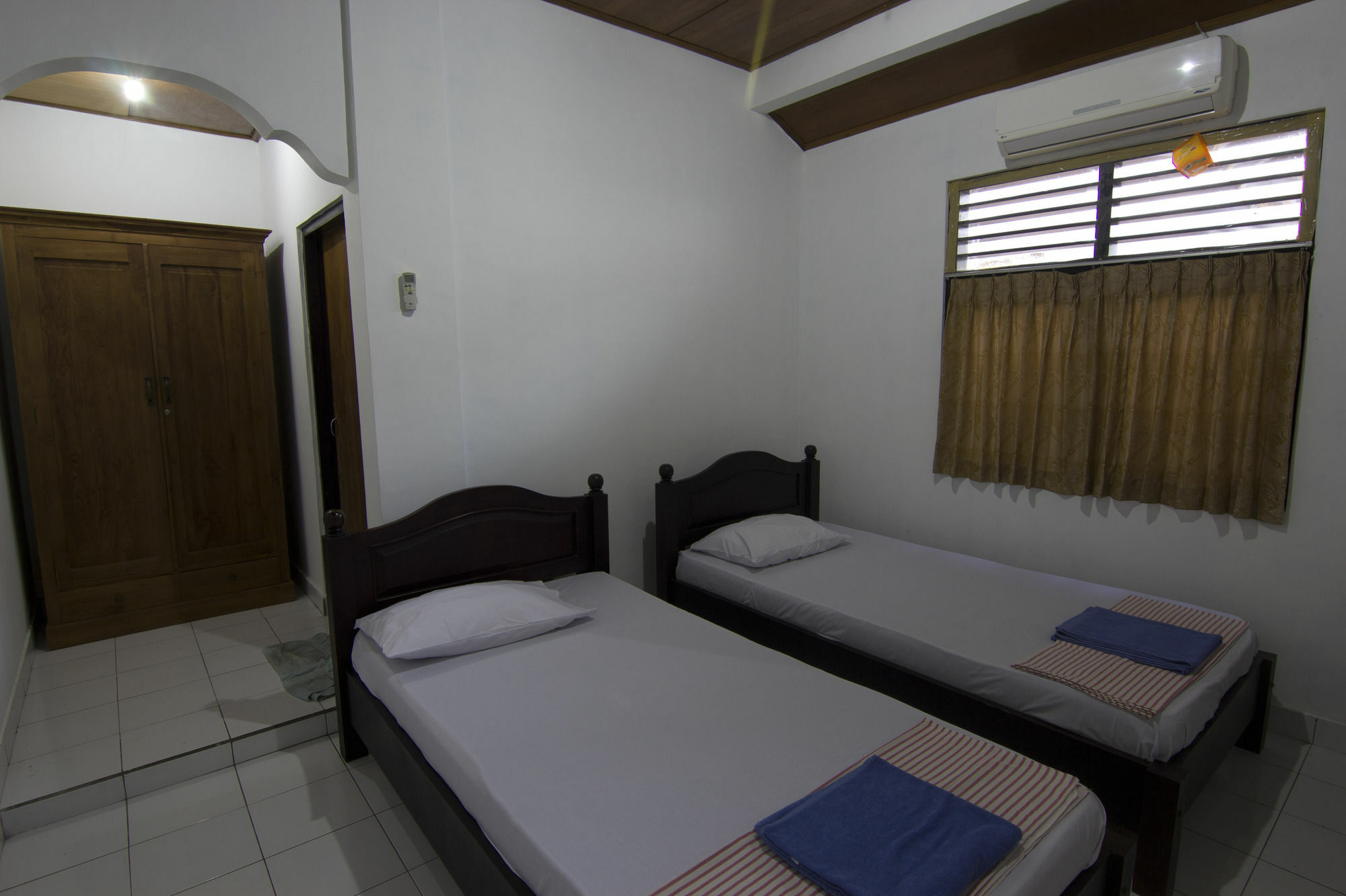 Donna Homestay Sanur Esterno foto